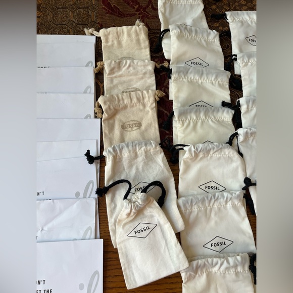 Fossil Jewelry Dust Bags, Manuals, Envelopes - Picture 3 of 6